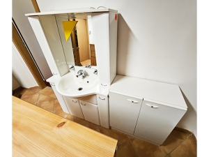 Spiegelschrank 1-türig ahorn (gebraucht)