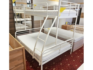 Doppelbett mit Matratzen, Lattenrosten und Bettkästen weiss (gebraucht)