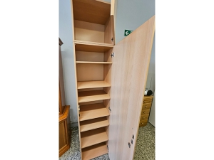 Hochwertiger Schwebetürenschrank 4-türig weiss-glas/trüffeleiche (gebraucht)
