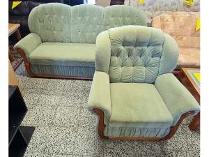Eckcouch mit Schlaffunktion und Bettkasten + Sessel + Hocker grün gemustert (gebraucht)