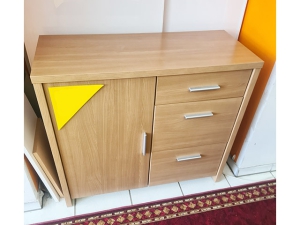 Kommode 1-türig mit drei Schubkästen im ilalienischen Stil creme (gebraucht)
